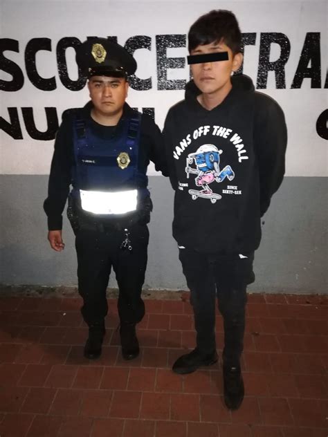 Por Robo A Negocio En Venustiano Carranza Policías De La Ssc Detienen A