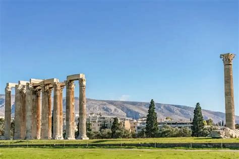 Visiter le temple de Zeus olympien à Athènes