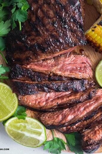 How To Grill Flank Steak And How Long Easy And Delish