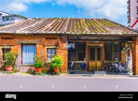 Traditional Taiwanese House Hi Res Stock Photography And Images Alamy