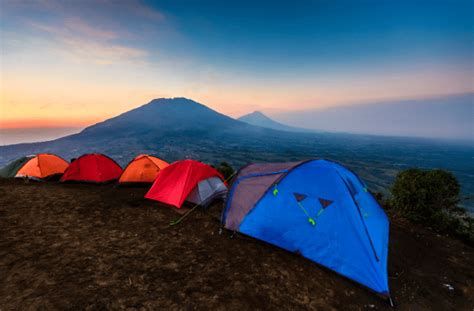 Desert Camping Tips For Staying Cool And Safe In Sandy Terrain