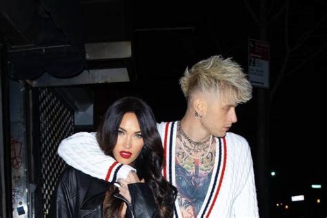 Megan Fox Humiliates Troll Who Suggested She Doesn T Shave Her Bikini
