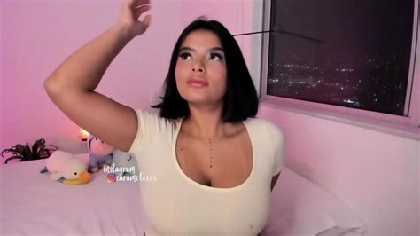 Curvy Latina Natalia