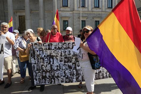 El Pódcast De El PeriÓdico Entra En Vigor La Ley De Memoria Democrática