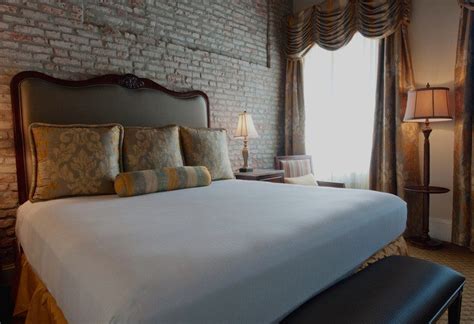 French Quarter Hotel in New Orleans | French Market Inn | On Decatur