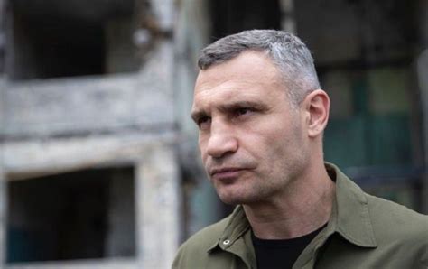 Кличко передал бойцам 42 ОМБр партию дронов | РБК Украина