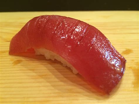 Tanoshi - The Sushi Legend