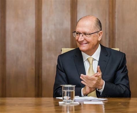 Alckmin se encontra Siqueira e acerta filiação PSB para ser