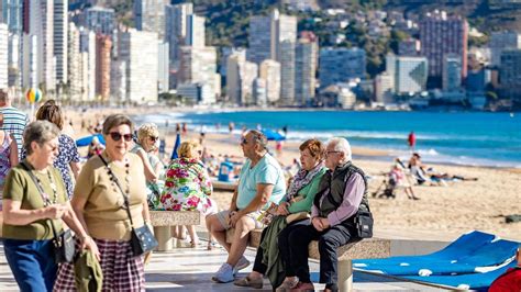 VIAJES DEL IMSERSO Imserso en Benidorm A dónde viajan los turistas