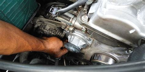 Symptoms Of A Faulty Car Water Pump