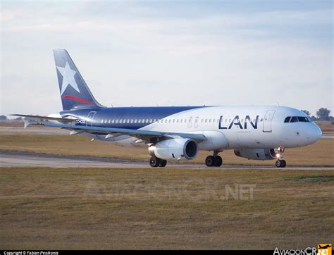 Cc Col Lan Airlines Airbus A Aviacioncr Net