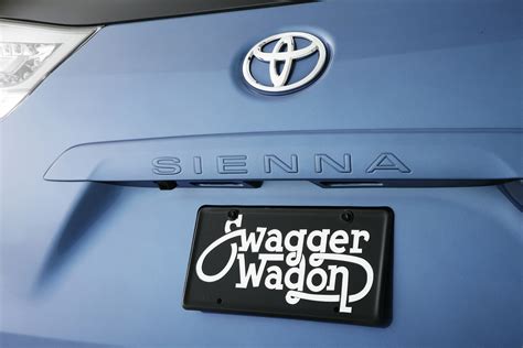 Toyota Sienna Swagger Wagon Supreme 2010 Picture 3 Of 8