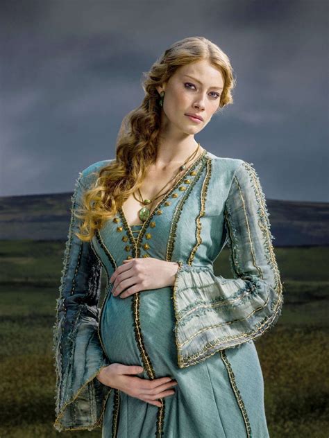 Vikings S2 Alyssa Sutherland As Princess Aslaug Vikings Tv Vikings Season Vikings Tv Series