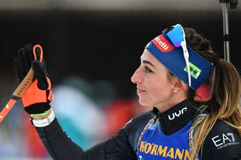 Puchar Wiata W Biathlonie Lisa Vittozzi Wygra A Bieg Indywidualny W