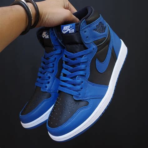 Nikeair Jordan Retro High Og Dark Marina Blue