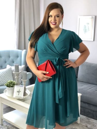 Syntetyczny Obraz Elegancka Sukienka Sukienki Plus Size Abzlocal Mx Pl