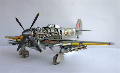 Airfix 1/24 Hawker Typhoon Mk Ib Large Scale Planes, 44% OFF