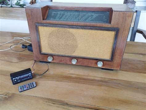 Stari Radio Telefunken Bluetooth Zvu Nik