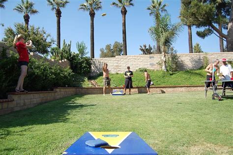 How Many Feet Between Cornhole Boards