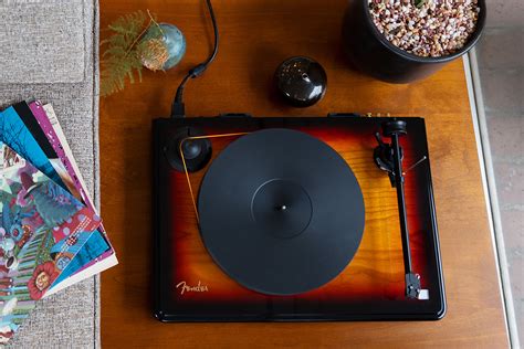 Limited Edition Fender Mofi Turntable Inspired By Iconic Precision Bass