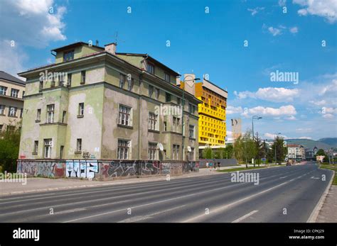 Sniper alley Sarajevo street road Ulica Zmaja Stock Photo: 48374433 - Alamy