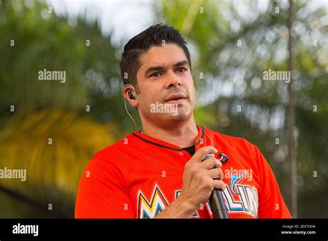 MIAMI FL JULIO 11 Jerry Rivera Cantante De Salsa Multi Platino Es