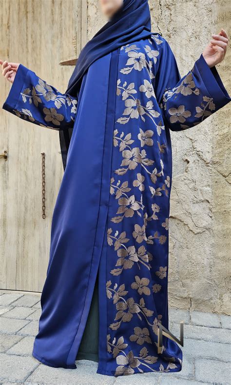 Abaya Dubai Bicolore Tissu Nidah Ouverture Par Bouton Pressions