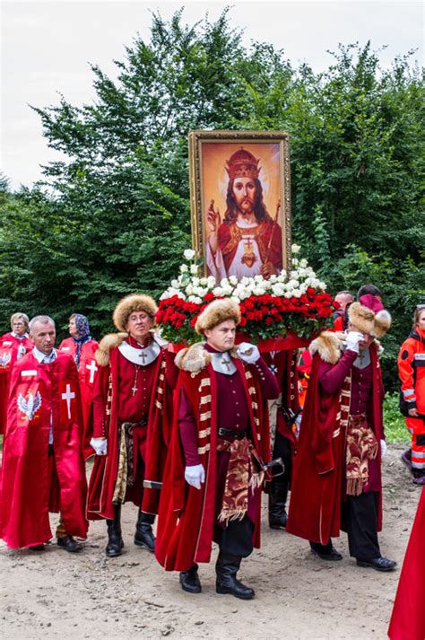 Uroczysto Ci Wniebowzi Cia Nmp Sierpnia R Fot Andrzej