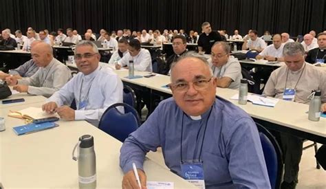 Administrador da Diocese de Cajazeiras participa da 61ª Assembleia