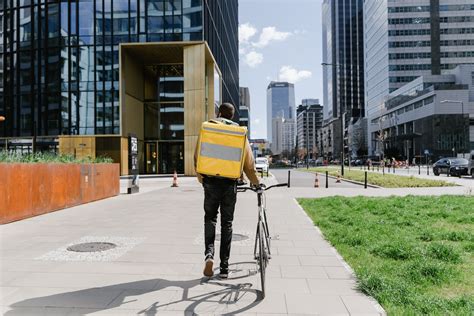 service device  couriers renome smart