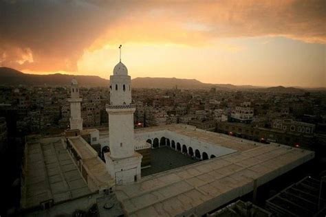 The Greatest Mosque In Old Sana A Yemen Ancient Cities Yemen Ferry