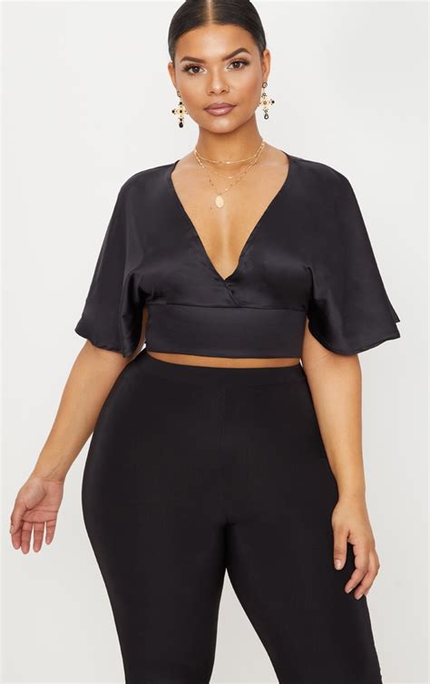 Plus Black Satin Flare Plunge Crop Top Prettylittlething Usa