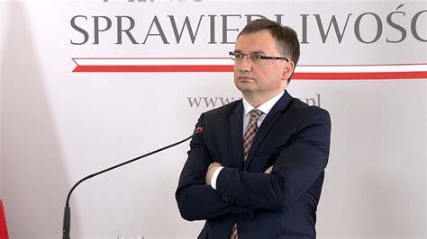 Czy Minister Ziobro Jako Prokurator Generalny Mo E Wy Czy Si Z