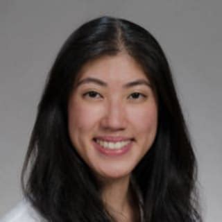 Dr Stephanie Sobrepera MD Seattle WA Resident Physician