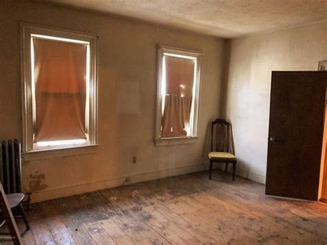 46 S Welles St Wilkes Barre Pa 18702 Zillow