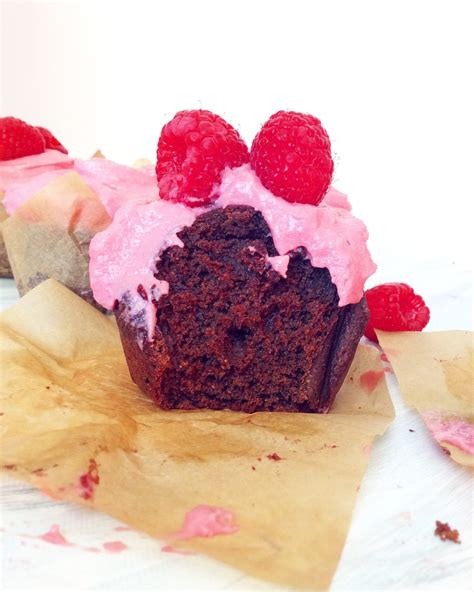 Small Batch Chocolate Beet Cupcakes With Pink Cream Cheese Frosting