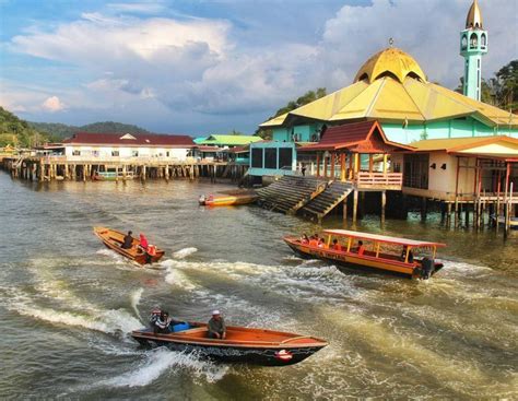 Potret Kampong Ayer Brunei Darussalam