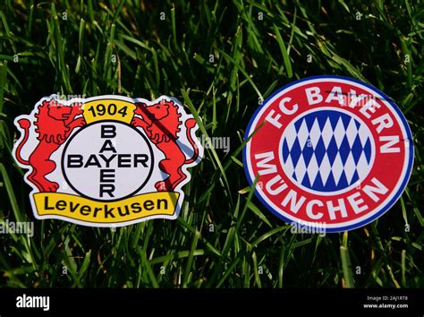 Bayern M Nchen Arena Rasen Fotos Und Bildmaterial In Hoher Aufl Sung