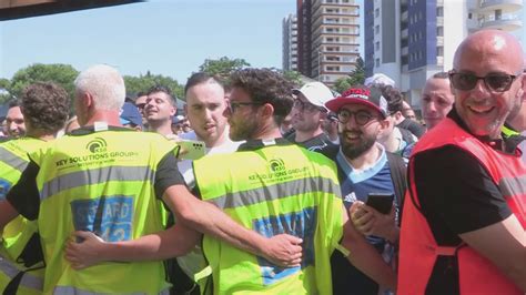 Grande Successo A Salerno Per Operazione Nostalgia LIRATV