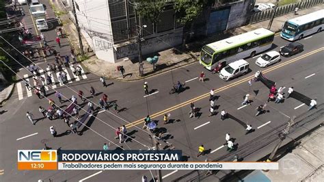 Vídeo Rodoviários fazem protesto no Centro do Recife para pedir