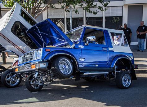 Suzuki Samurai Lowrider