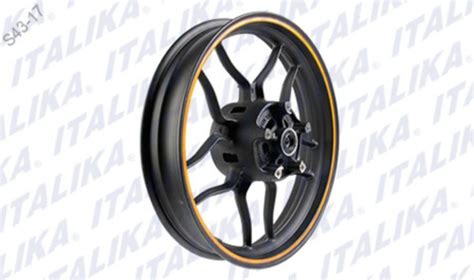 Rin Trasero Negro Filo Naranja V200 Original 3 00x17 MOTOS PREMIUM