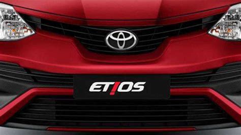 Lanzamiento Toyota Etios