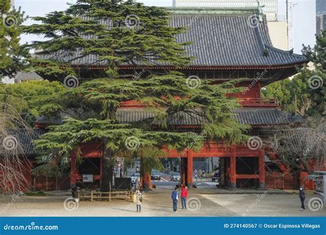 Zojoji Temple In The Minato Ku Area Against The Backdrop Of The Tokyo