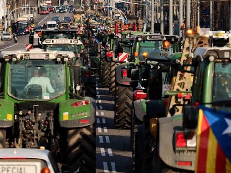 Diario HOY Los agricultores españoles mantienen la presión por tercer