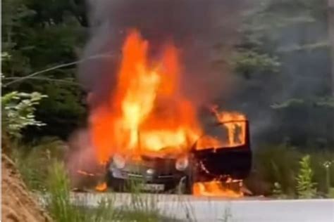 PRETVORIO SE U BUKTINJU ZA DLAKU IZBEGNUTA TRAGEDIJA Zapalio Se