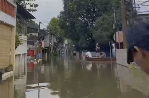 18 RT di Jakarta Masih Terendam Banjir - suryapagi.com