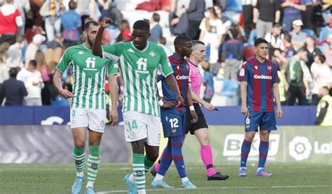 Betis Con Guardado Y Lainez Defiende Su Tercer Lugar