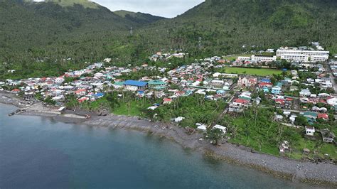 Tibur N Ballena En Pintuyan Gu A De Filipinas