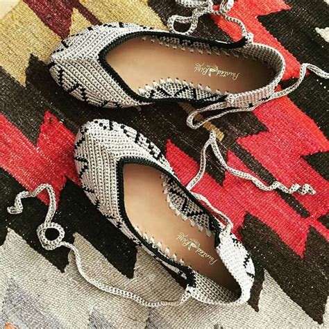 Pin De Karina Quisama En Crochet Zapatillas Tejidas A Crochet